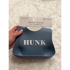 Hunk Bella Tunno‎ Baby Bib NWT